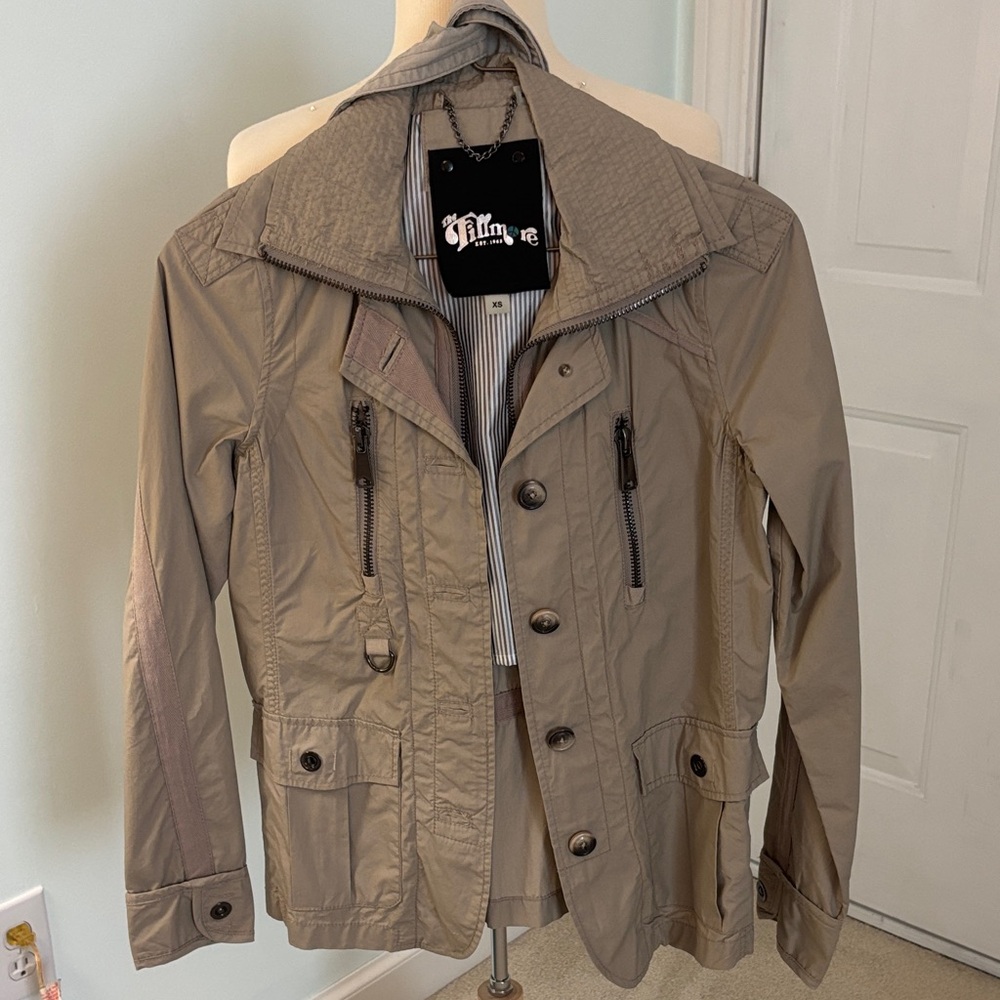Elegant Beige Utility Jacket by
